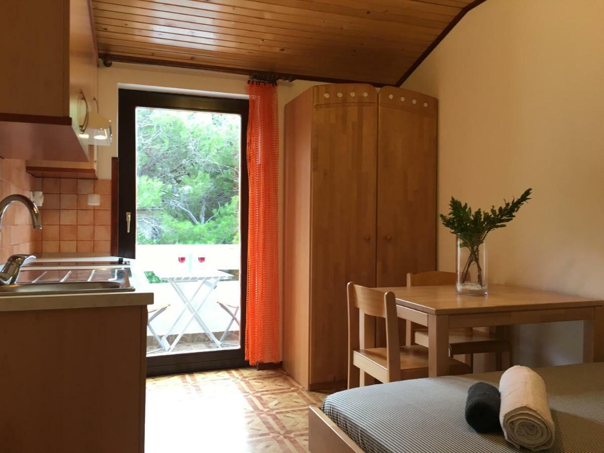 באסקה Apartmani Lisac מראה חיצוני תמונה