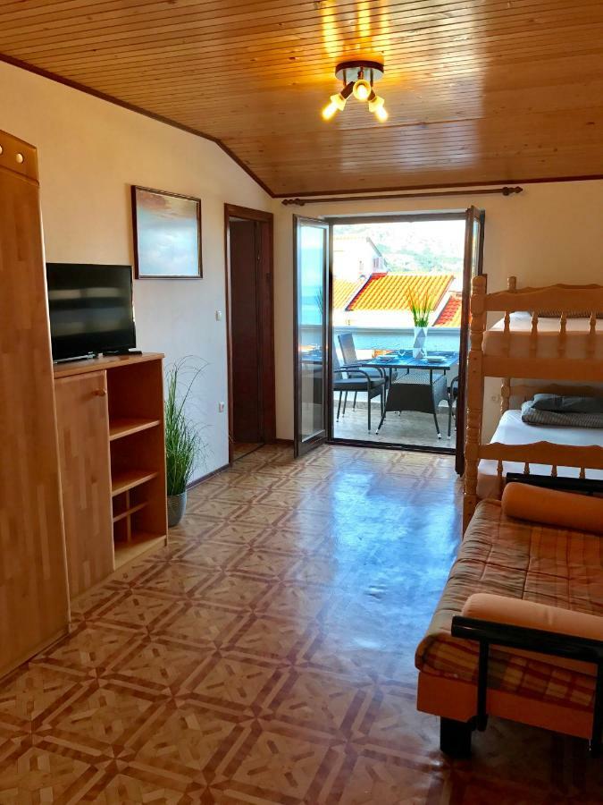 באסקה Apartmani Lisac מראה חיצוני תמונה
