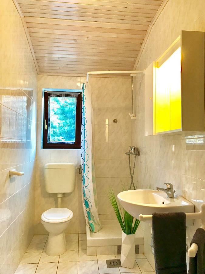 באסקה Apartmani Lisac מראה חיצוני תמונה