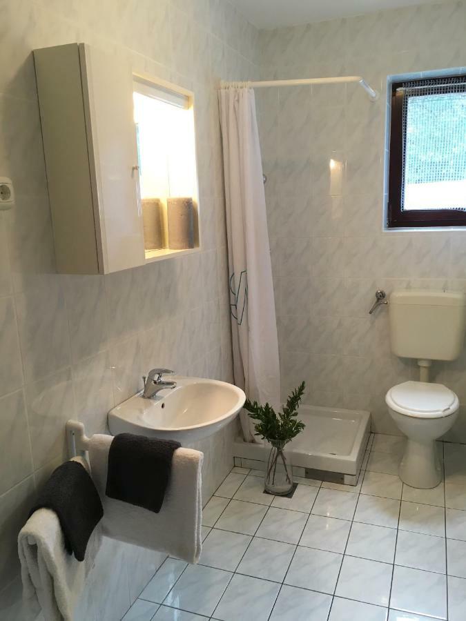 באסקה Apartmani Lisac מראה חיצוני תמונה